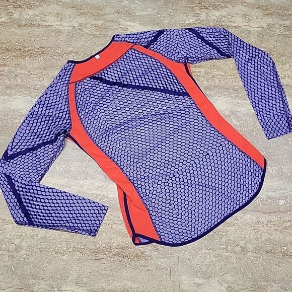 NIKE DRI-FIT WOMENS RUNNING /ATHLETIC LONG SLEEVE TEE SIZE SMALL - Picture 6 of 6